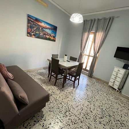 La Casa Di Tonia Acomodação com café da manhã Nápoles Exterior foto